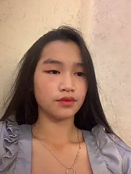 -Lie-06 online show from 10-04-25, 02:29