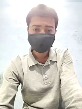 GirlsCrush  online show from 11-10-25, 06:02