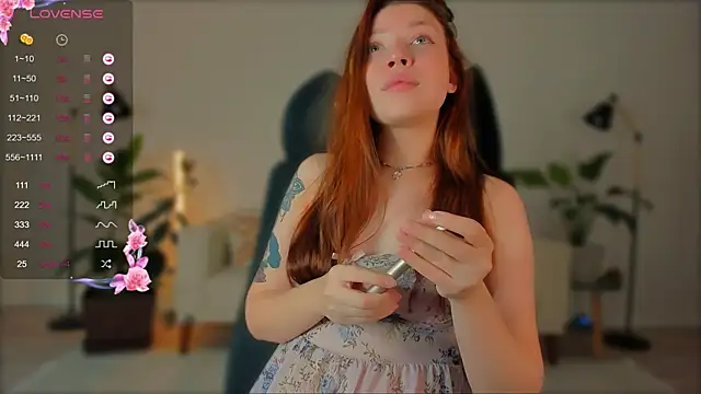 fairy lele online show from 10-30-25, 02:54