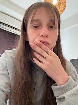 Snapshot of LittleJulietta chatting on 09-12-25, 02:06 LittleJulietta online show from 09-12-25, 02:06