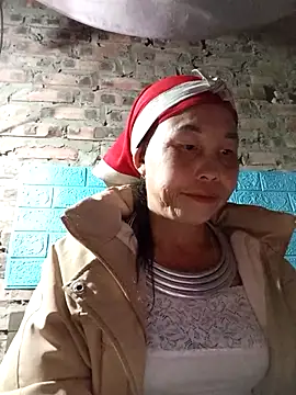 me-cute online show from 11-30-25, 01:34