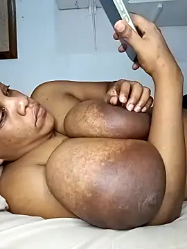 HappygalTheQueen online show from 02-05-26, 07:32