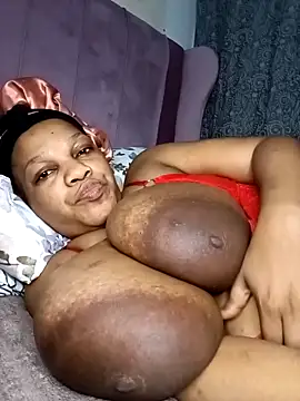 HappygalTheQueen online show from 02-15-26, 12:33