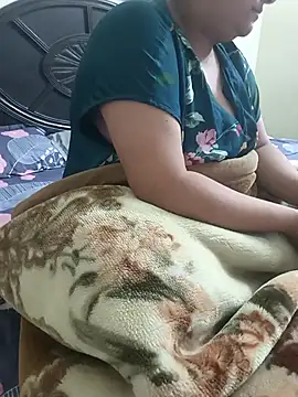 payal 261072  online show from 12-19-25, 02:37