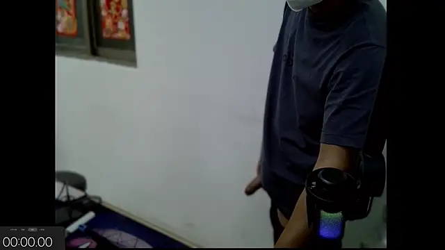 zhu000000 online show from 09-25-25, 04:40