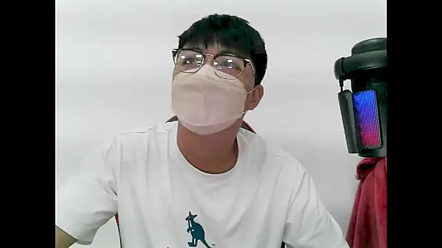 zhu000000 online show from 10-30-25, 06:12