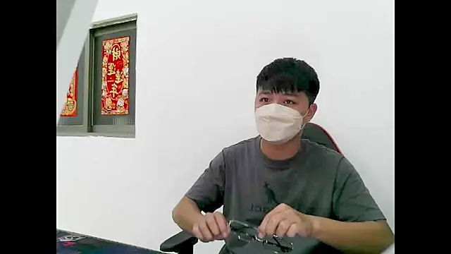 zhu000000 online show from 10-28-25, 08:24