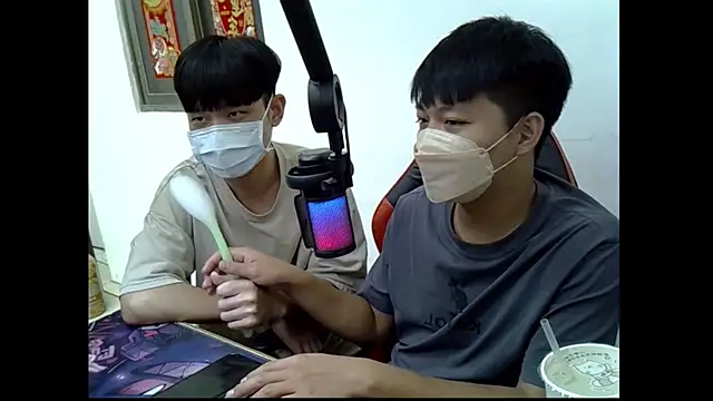 zhu000000 online show from 10-14-25, 07:31