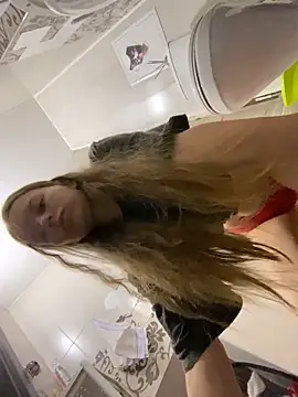 Bloom evl online show from 11-08-25, 06:33