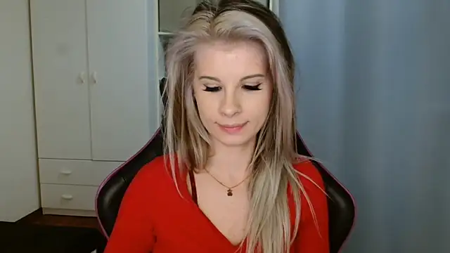 KristineGlow online show from 03-22-26, 07:15