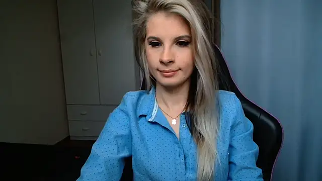 KristineGlow online show from 06-16-26, 06:24
