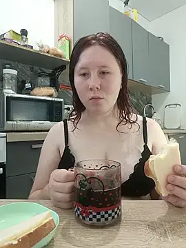 MiaKissy online show from 10-03-25, 06:59