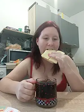 MiaKissy online show from 09-23-25, 07:04