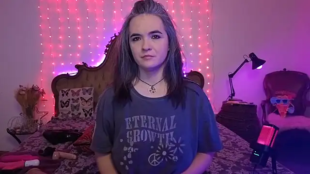 Snapshot of SilkenSin chatting on 04-12-26, 09:23 SilkenSin online show from 04-12-26, 09:23