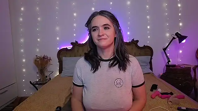 Snapshot of SilkenSin chatting on 03-15-26, 09:55 SilkenSin online show from 03-15-26, 09:55