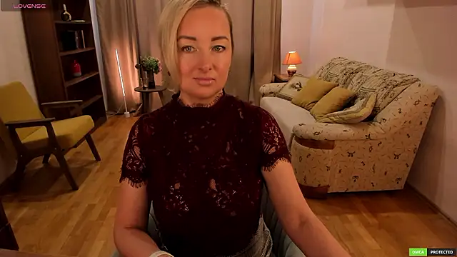 sexmom8 online show from 03-11-26, 10:31