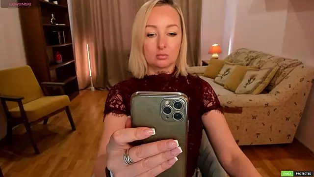 sexmom8 online show from 04-14-26, 10:20