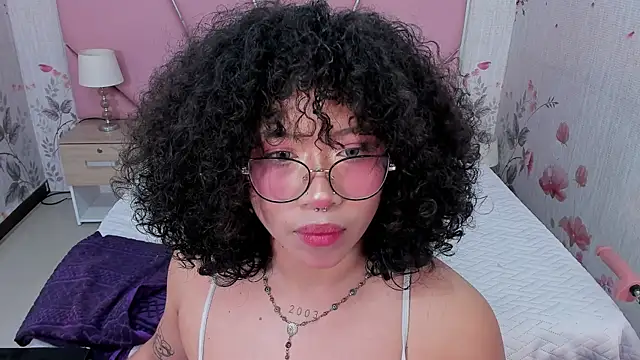 SafiroAgataaa online show from 09-24-25, 07:09