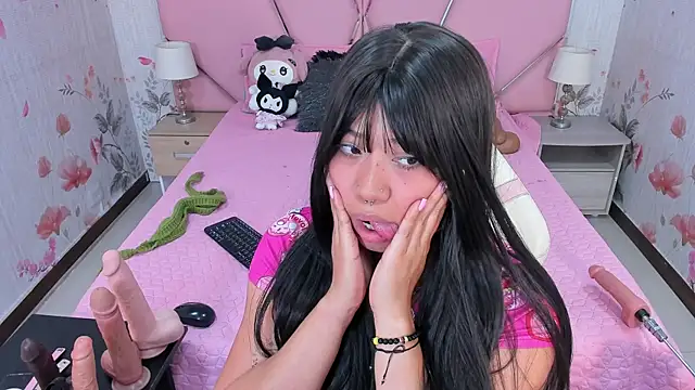 SafiroAgataaa online show from 10-18-25, 10:01