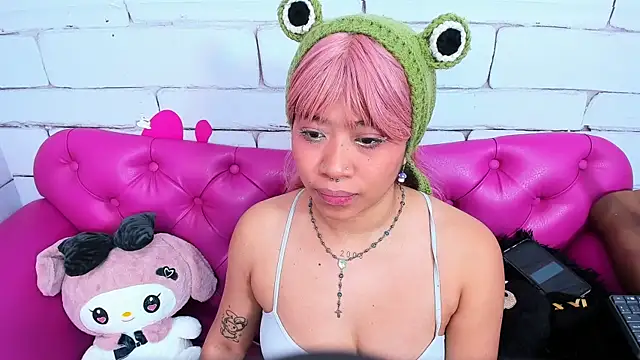 SafiroAgataaa online show from 10-03-25, 07:04