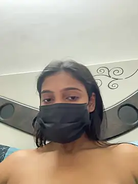 Snapshot of HeerStd chatting on 02-06-26, 05:14 HeerStd online show from 02-06-26, 05:14