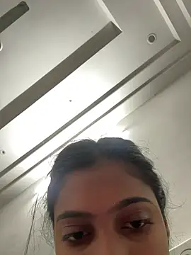 Snapshot of HeerStd chatting on 02-07-26, 05:15 HeerStd online show from 02-07-26, 05:15