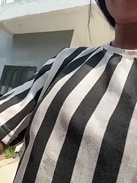 Snapshot of HeerStd chatting on 02-24-26, 07:09 HeerStd online show from 02-24-26, 07:09