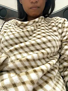 Snapshot of HeerStd chatting on 11-14-25, 05:55 HeerStd online show from 11-14-25, 05:55