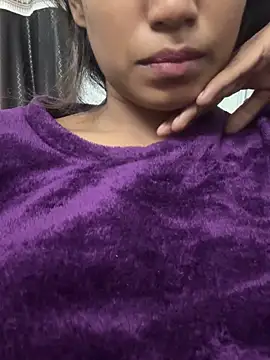 Snapshot of HeerStd chatting on 12-18-25, 06:29 HeerStd online show from 12-18-25, 06:29