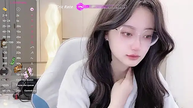 Naiyi-babe online show from 11-21-25, 03:44