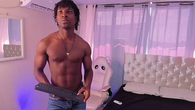 tau montes online show from 11-07-25, 02:32