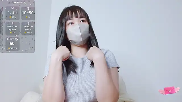 Zinzin chan online show from 04-14-26, 06:57