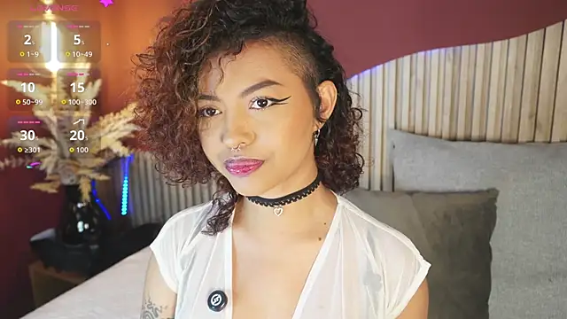 Nina Kinky online show from 10-01-25, 02:10