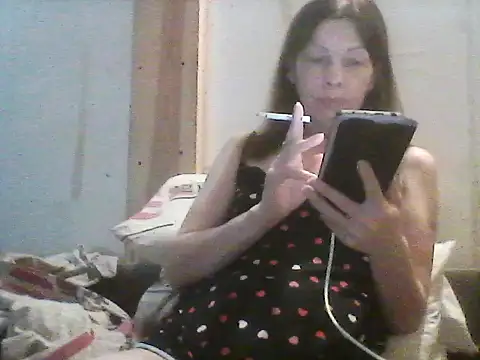 Snapshot of Milana38 chatting on 06-19-26, 08:03 Milana38 online show from 06-19-26, 08:03