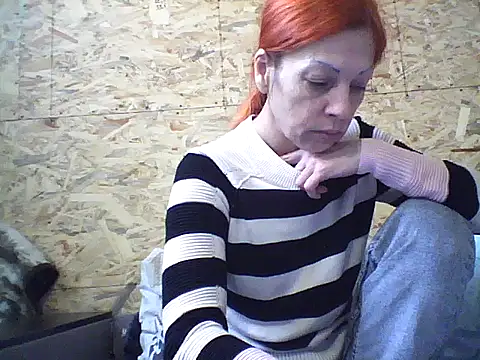 Snapshot of Milana38 chatting on 09-25-25, 12:22 Milana38 online show from 09-25-25, 12:22