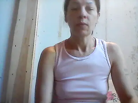Snapshot of Milana38 chatting on 06-16-26, 07:08 Milana38 online show from 06-16-26, 07:08