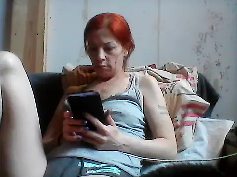 Snapshot of Milana38 chatting on 06-09-26, 09:32 Milana38 online show from 06-09-26, 09:32