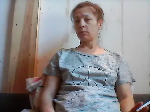 Snapshot of Milana38 chatting on 06-18-26, 06:56 Milana38 online show from 06-18-26, 06:56