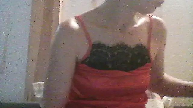 Snapshot of Milana38 chatting on 07-09-26, 07:35 Milana38 online show from 07-09-26, 07:35