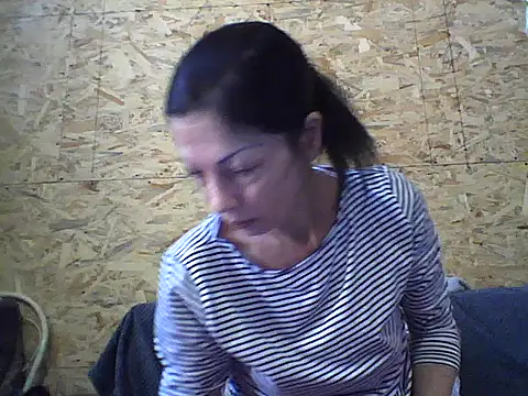 Snapshot of Milana38 chatting on 10-16-25, 07:05 Milana38 online show from 10-16-25, 07:05