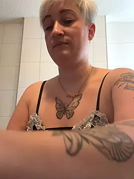 Rozendefotz online show from 10-30-25, 07:28