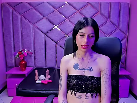 Dulce Miaa  online show from 11-06-25, 08:02