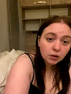 Snapshot of SoniaNovara chatting on 09-25-25, 04:57 SoniaNovara online show from 09-25-25, 04:57