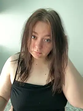 Snapshot of SoniaNovara chatting on 10-02-25, 01:14 SoniaNovara online show from 10-02-25, 01:14
