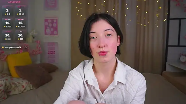 Snapshot of JuanaFriesz chatting on 02-25-26, 09:20 JuanaFriesz online show from 02-25-26, 09:20