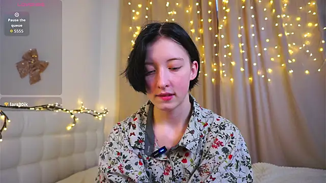 Snapshot of JuanaFriesz chatting on 01-16-26, 09:13 JuanaFriesz online show from 01-16-26, 09:13