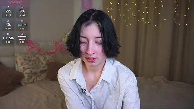 Snapshot of JuanaFriesz chatting on 02-27-26, 09:20 JuanaFriesz online show from 02-27-26, 09:20