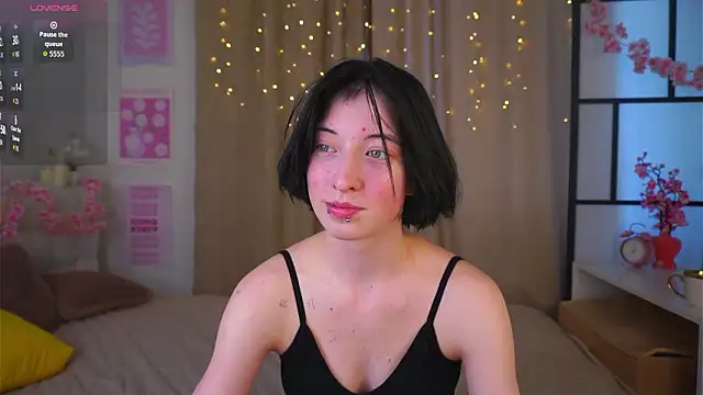 JuanaFriesz online show from 03-06-26, 09:26