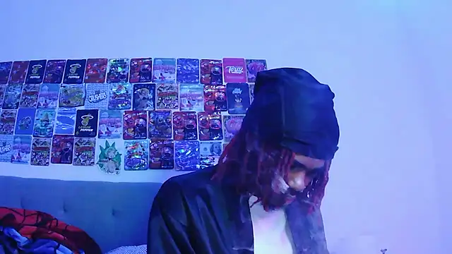 Snapshot of risktakinndolo chatting on 10-10-25, 10:54 risktakinndolo online show from 10-10-25, 10:54