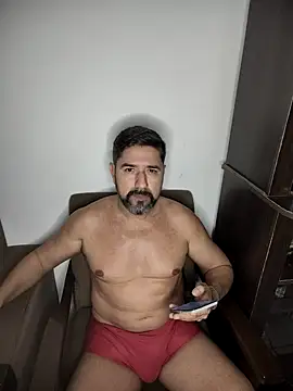 Snapshot of Gatoo_rj chatting on 09-21-25, 05:23 Gatoo rj online show from 09-21-25, 05:23